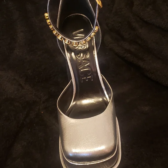 Versace Heels - Picture 2 of 4